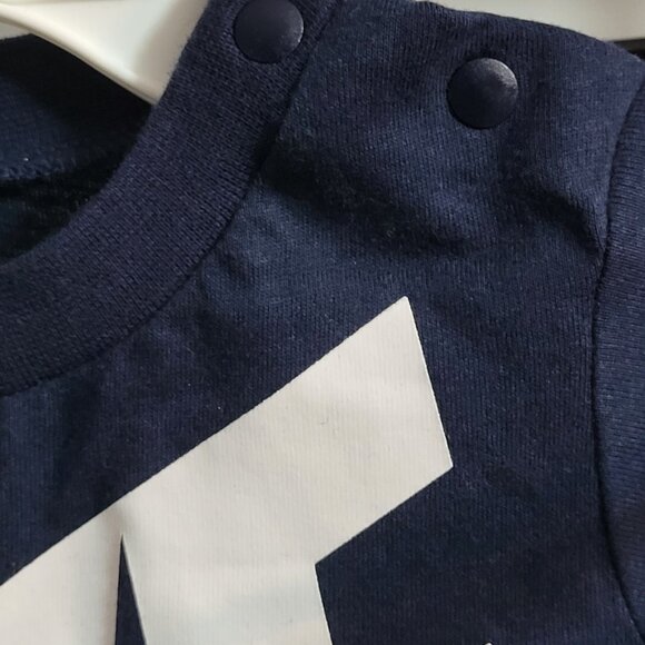 Nike Baby Onesie with Logo - Cute Athletic Outfit 9M - Picture 6 of 12